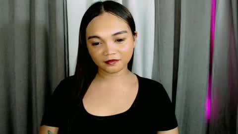 Bella online show from May 31, 4:44 am