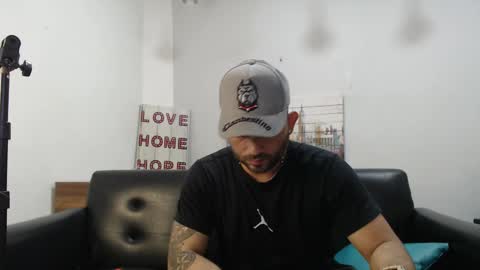 holy_sin online show from February 25, 2:04 pm