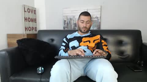 holy_sin online show from February 26, 2:16 pm