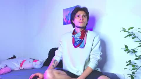      online show from May 18, 4:07 am