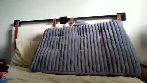 honestdirt online show from January 6, 6:45 pm