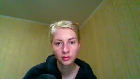 honey 777  online show from June 10, 5:12 pm