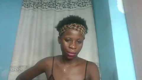 Queen online show from February 9, 10:56 pm