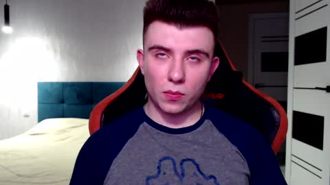 Wolfy online show from December 13, 7:21 pm