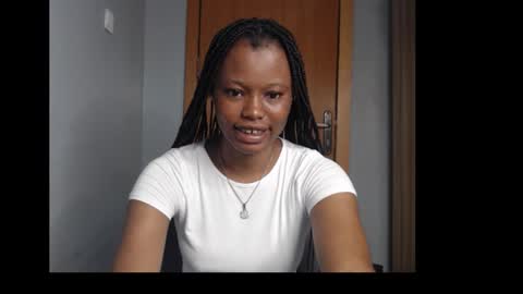 Sonia online show from March 3, 2:24 pm