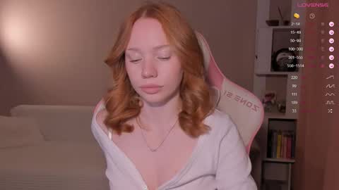 honeyautumn online show from January 11, 1:00 am