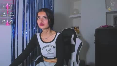 HONEY LUXE online show from March 22, 5:22 am