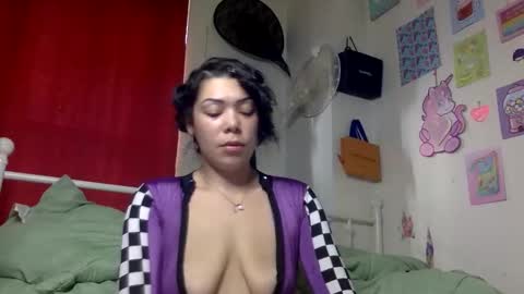Snapshot of honeyruby chatting on October 24, 4:19 pm Ruby Sparks online show from October 24, 4:19 pm