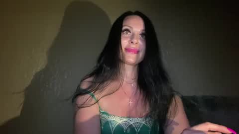 honeyvibe26 online show from June 30, 8:29 pm