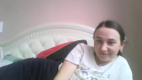 hootloove69 online show from May 12, 4:27 pm