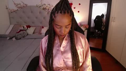 hope11x online show from March 18, 6:25 pm