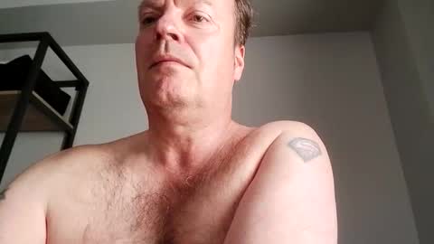 horn1618 online show from May 9, 3:18 pm