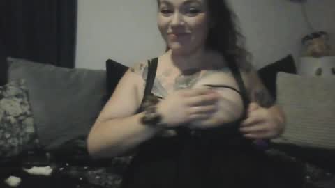 horneygirl88ddd online show from July 2, 4:39 am