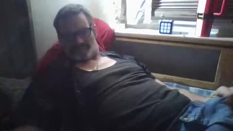joey online show from May 25, 6:52 am