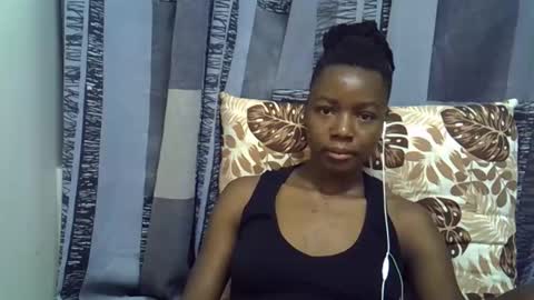 Leila online show from April 15, 7:58 pm