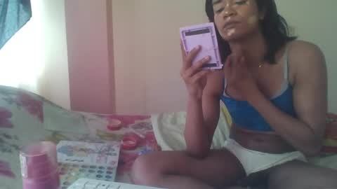 horny_brii online show from July 2, 5:18 pm