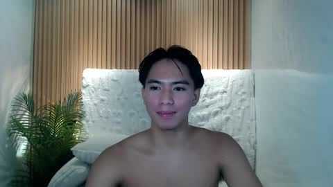 cum boy james online show from June 2, 1:07 am