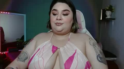 onlyTiffany I broke up with  frank 10 days ago online show from December 7, 6:37 am