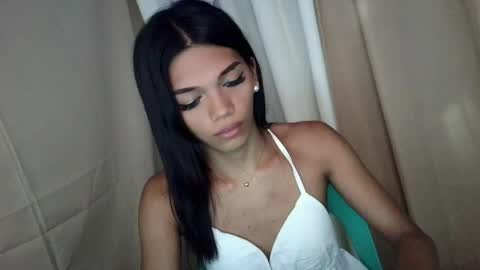 Rhiana online show from May 5, 11:16 am