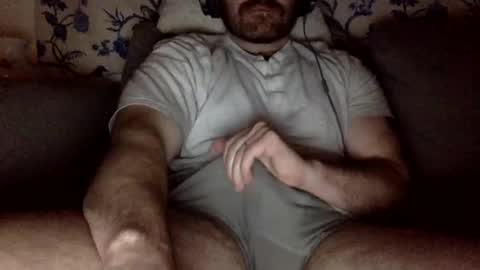 Snapshot of horny_thick_cock chatting on December 24, 6:00 am horny_thick_cock online show from December 24, 6:00 am