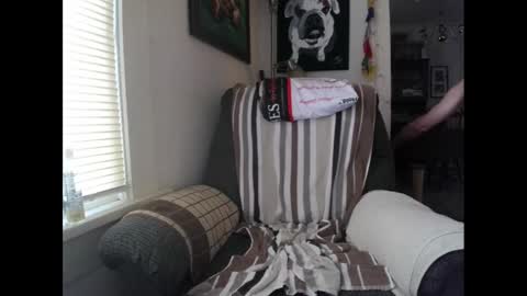 Snapshot of horny_willing_ready chatting on February 4, 8:17 pm Horny Willing Ready online show from February 4, 8:17 pm