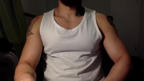 Snapshot of hornybbcxx chatting on February 24, 10:58 pm hornybbcxx online show from February 24, 10:58 pm