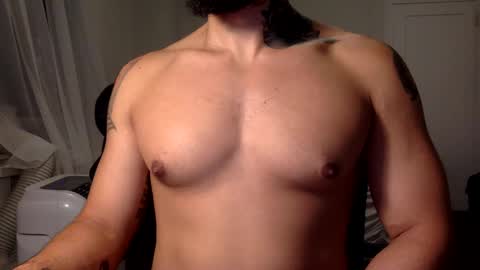 Snapshot of hornybbcxx chatting on October 20, 3:55 am hornybbcxx online show from October 20, 3:55 am