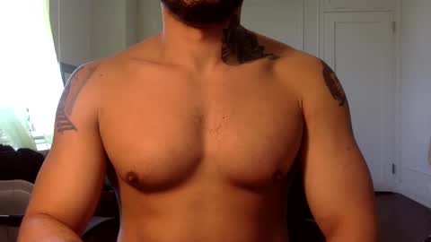 Snapshot of hornybbcxx chatting on February 26, 7:42 pm hornybbcxx online show from February 26, 7:42 pm