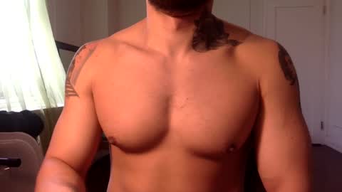 Snapshot of hornybbcxx chatting on February 27, 3:37 pm hornybbcxx online show from February 27, 3:37 pm
