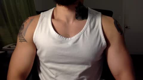 Snapshot of hornybbcxx chatting on March 12, 11:44 pm hornybbcxx online show from March 12, 11:44 pm