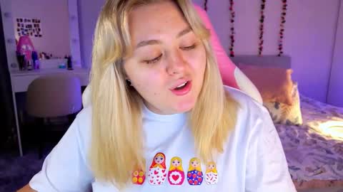 HornyCakee online show from November 19, 10:03 am