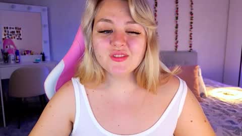 HornyCakee online show from November 23, 2:59 pm