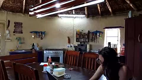 Nix  D online show from October 1, 9:19 am