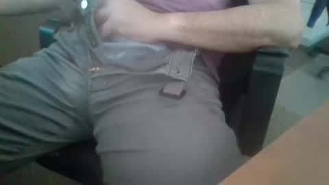 hornyhubby1001 online show from November 14, 3:36 pm