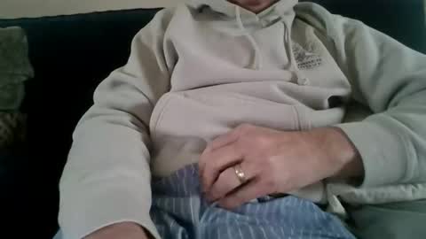 hornyhubby1001 online show from March 22, 3:49 pm