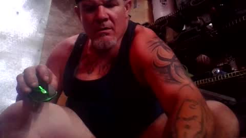 hornyhungwhiteboy4u269 online show from February 27, 9:04 pm