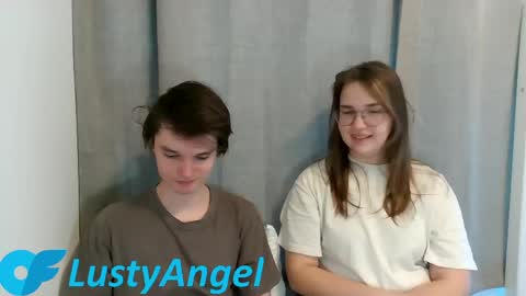 Alisa and Mike online show from May 1, 1:49 pm