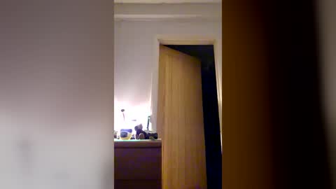 hornyman666xxx online show from August 5, 2:52 am