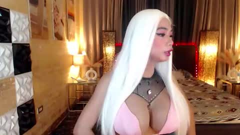 horsecockjanets online show from January 5, 8:01 pm