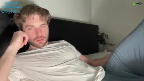 Edward aka Wolf online show from January 13, 11:38 pm