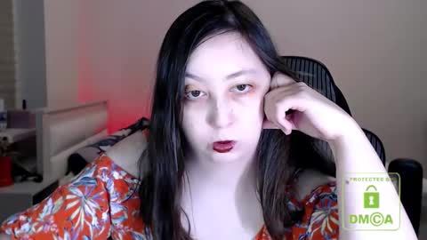 Lila online show from November 27, 4:47 pm