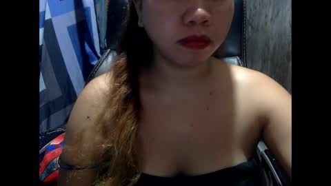 hot_april214 online show from November 7, 10:50 am