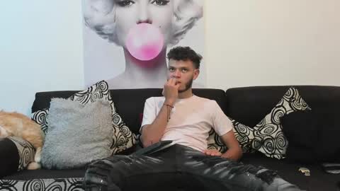 hot bad boy69 online show from October 6, 9:21 pm