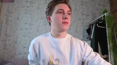 Snapshot of hot_boy_oscar chatting on November 1, 11:09 am Oscar online show from November 1, 11:09 am