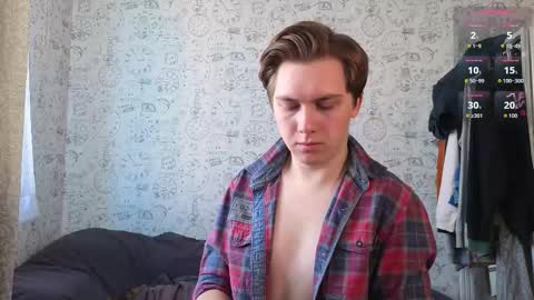 Snapshot of hot_boy_oscar chatting on September 25, 11:17 am Oscar online show from September 25, 11:17 am