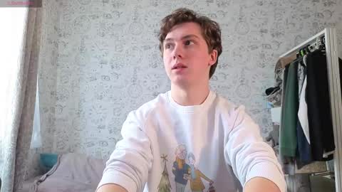 Snapshot of hot_boy_oscar chatting on October 21, 11:15 am Oscar online show from October 21, 11:15 am