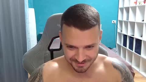Snapshot of hot_cap_77 chatting on September 23, 7:53 pm hot_cap_77 online show from September 23, 7:53 pm