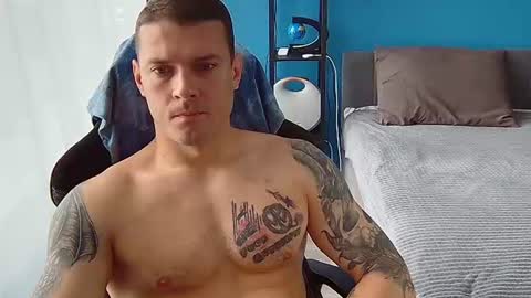 hot_cap_77 online show from June 15, 8:17 am