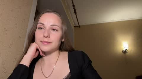 hot_chance_ online show from May 8, 3:17 pm