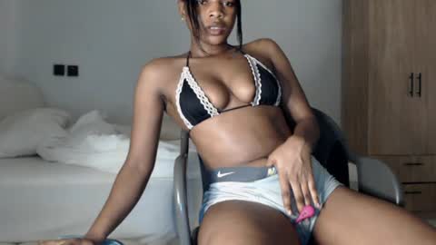 sonia  mis choco online show from August 6, 10:08 pm